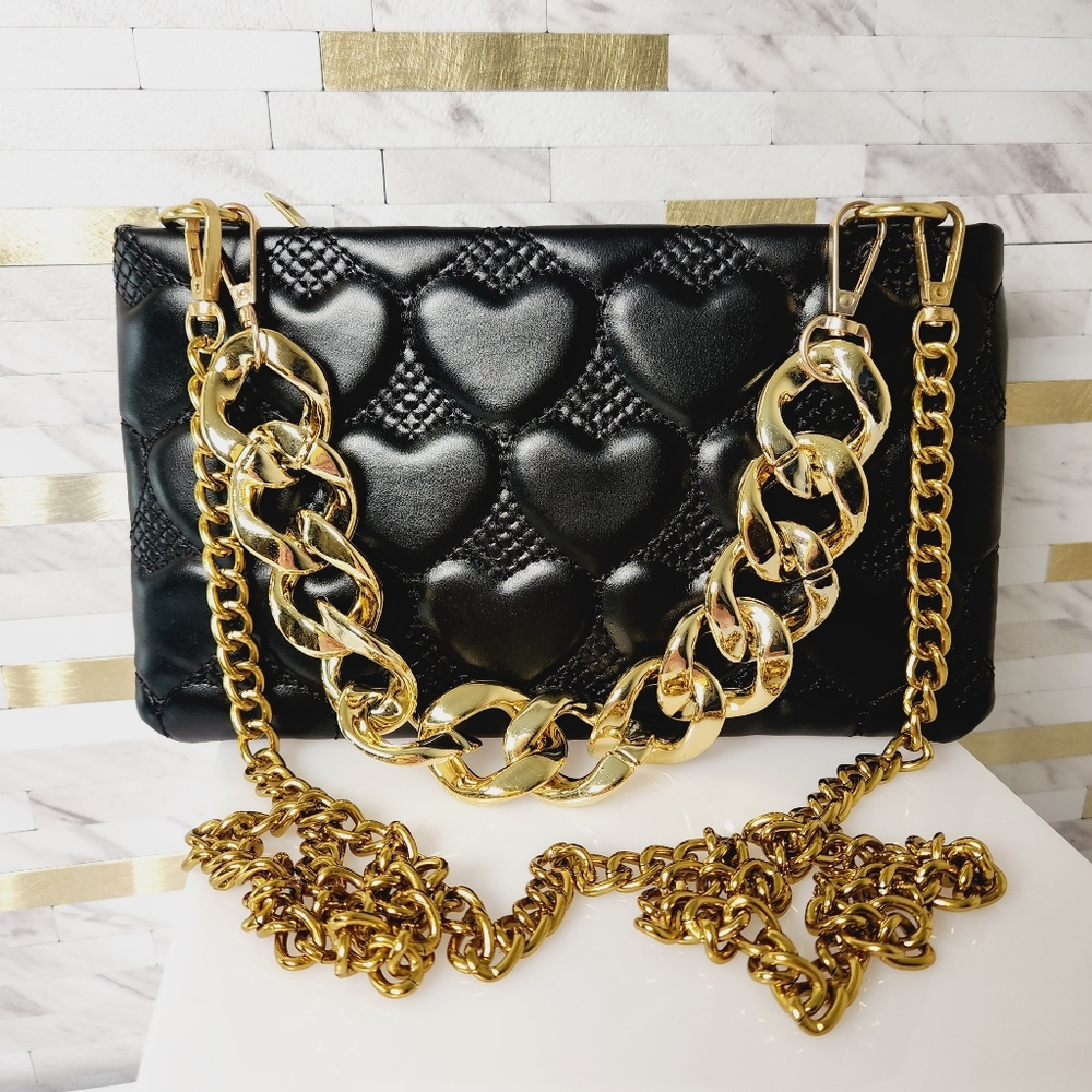 Black Puffy Heart Crossbody Clutch with Gold Chains